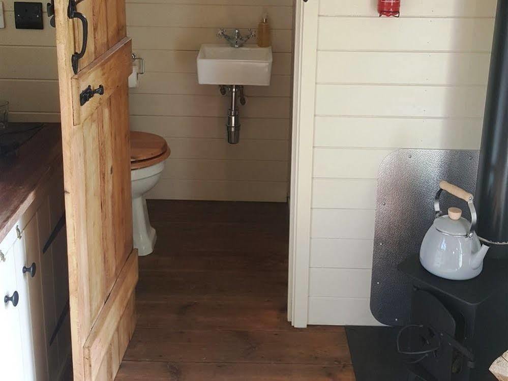 Wilderness B&B 3 Self Contained Rooms Nr Sissinghurst Headcorn Exterior foto