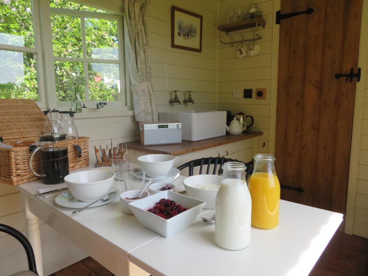 Wilderness B&B 3 Self Contained Rooms Nr Sissinghurst Headcorn Exterior foto